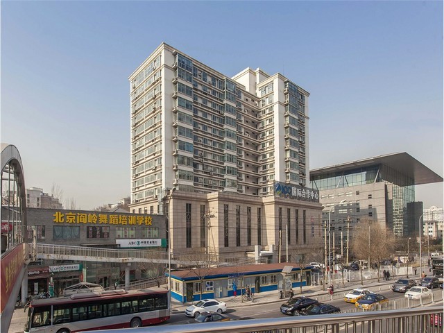 喷涂机器人翻新